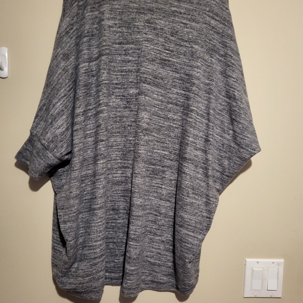 Gray Open-Front Cardigan - Picture 4 of 4
